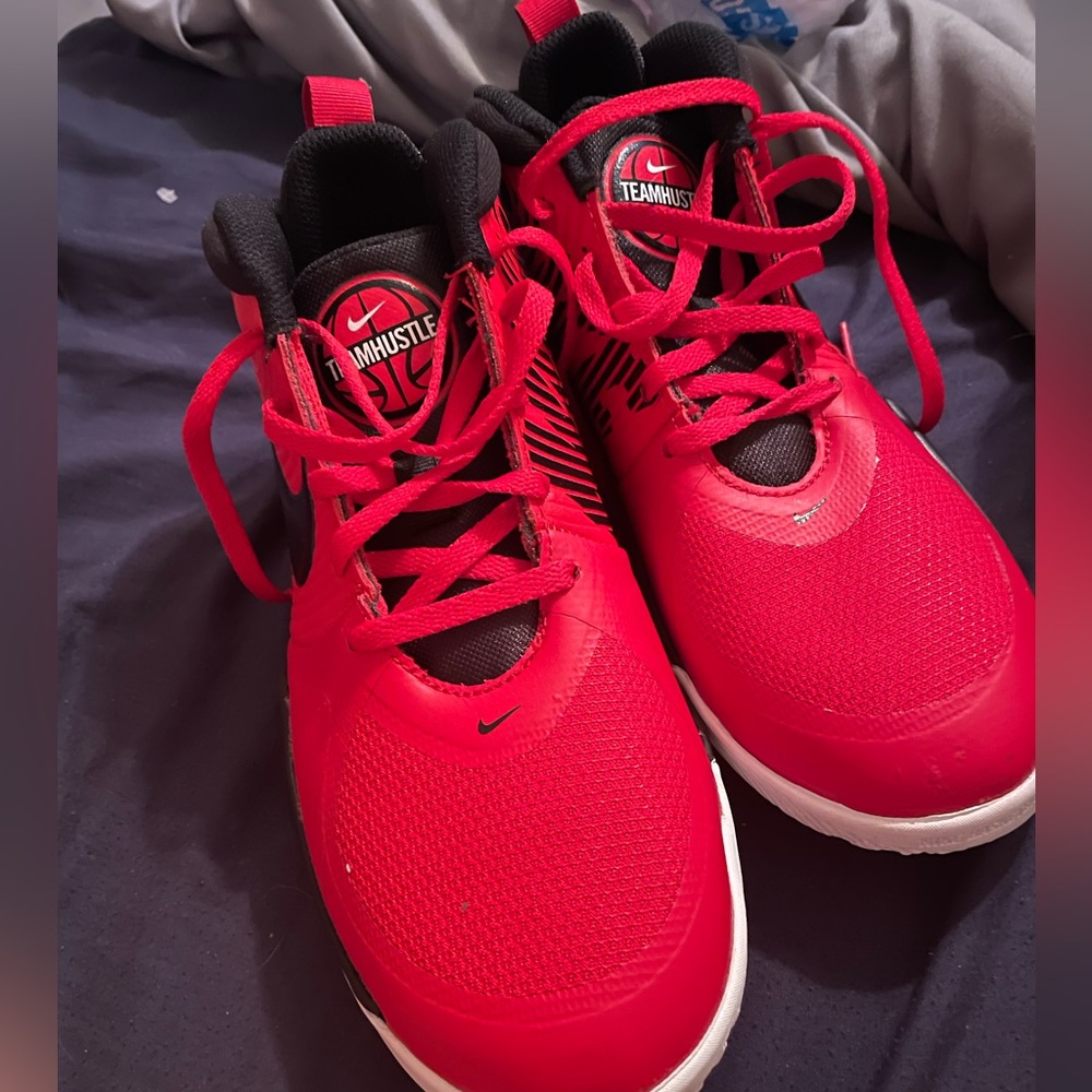 Size 4.5 kids nikes